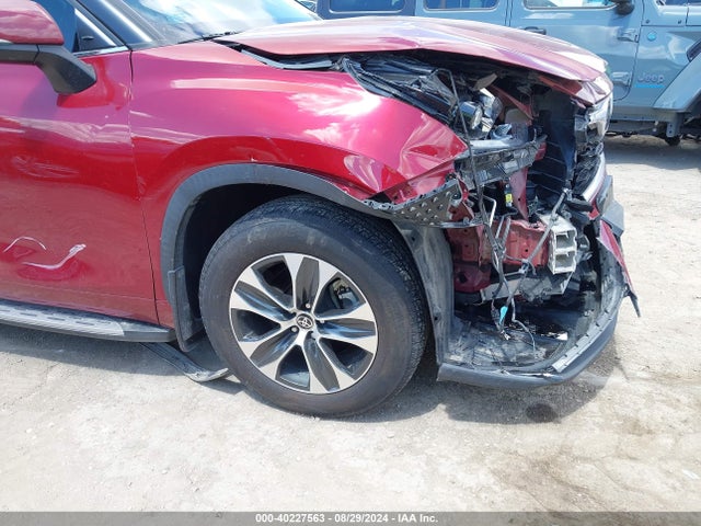 Toyota Highlander Xle 2021 5TDGZRAH4MS081214 Image 17