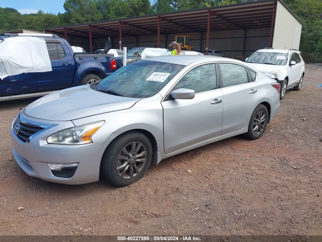 Nissan Altima 2.5 S 2015 1N4AL3AP1FN908452 Image 2
