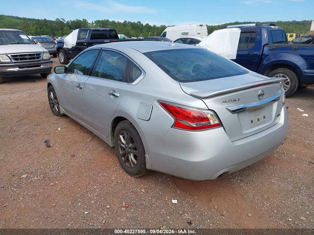 Nissan Altima 2.5 S 2015 1N4AL3AP1FN908452 Image 3