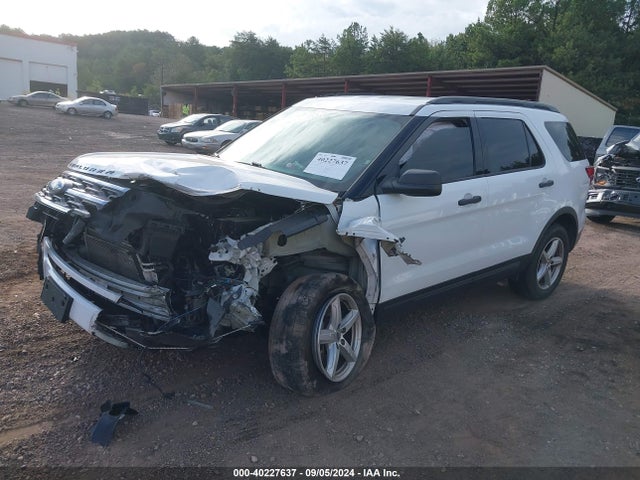 Ford Explorer 2018 1FM5K8B85JGC44071 Image 2