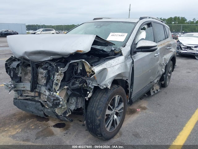 Toyota Rav4 Xle 2018 2T3WFREV6JW509427 Image 6