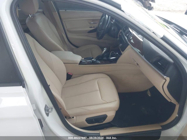 BMW 328I 2015 WBA3A5C50FF608991 Image 5