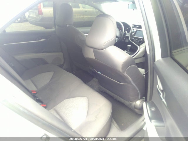 Toyota CAMRY LE 2018 JTNB11HK4J3028073 Image 8