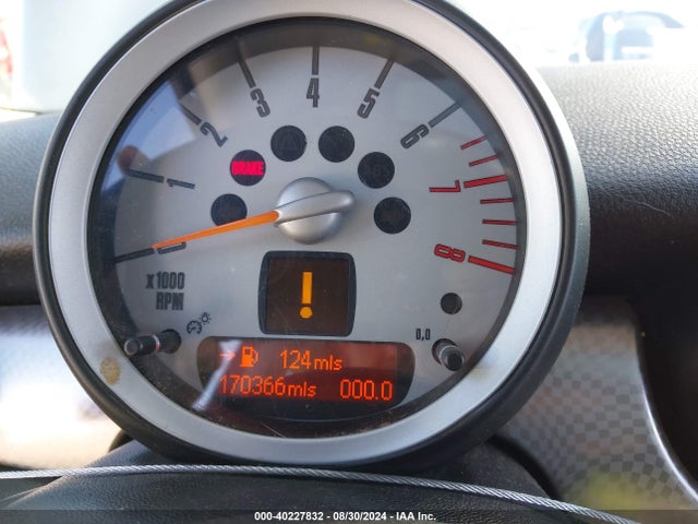 2007 MINI COOPER S WMWMF73577TT81772 Photo 6