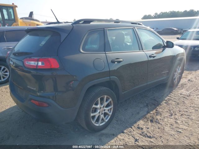 1C4PJLAB0FW701480 Jeep Cherokee Sport