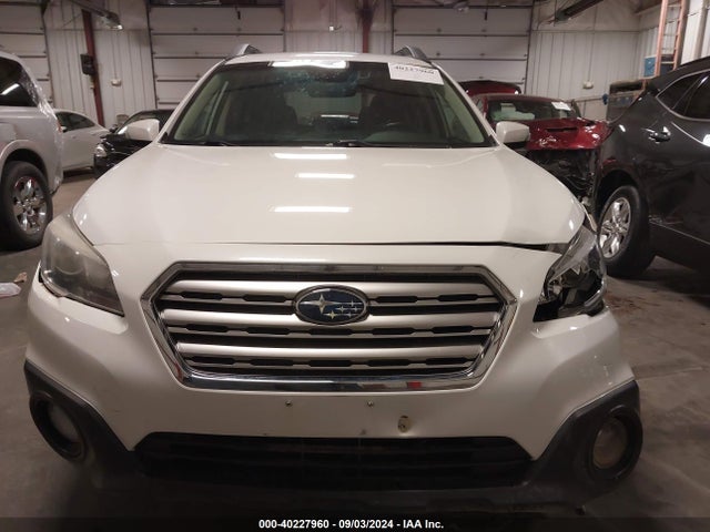 Subaru Outback 2.5i Premium 2017 4S4BSAFCXH3244125 Image 12