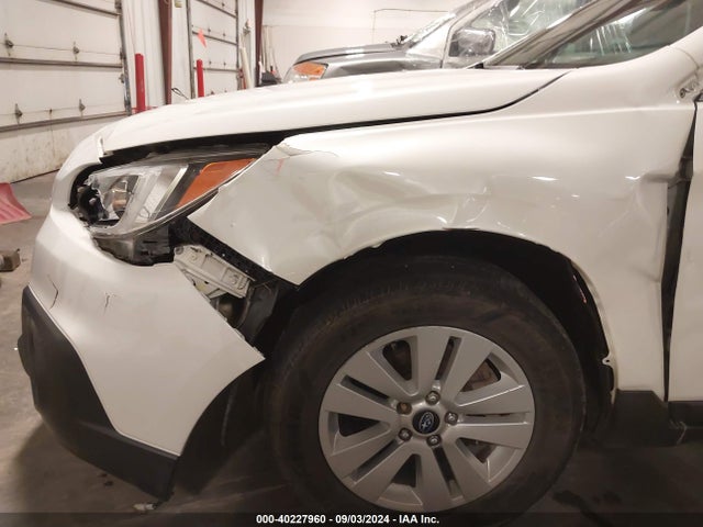 Subaru Outback 2.5i Premium 2017 4S4BSAFCXH3244125 Image 17