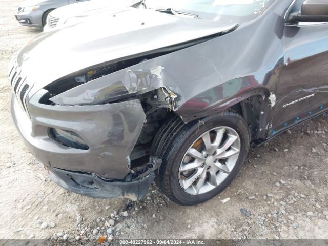 1C4PJLDB9JD561672 Jeep Cherokee Limited Fwd