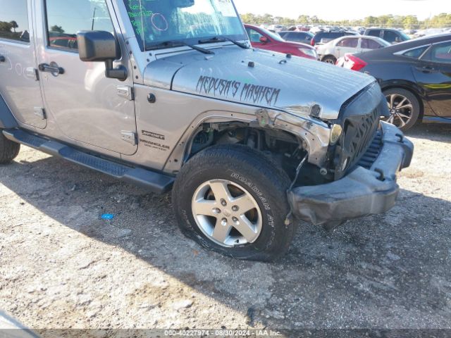 1C4BJWDG9GL107153 Jeep Wrangler Unlimited Sport