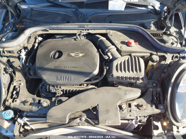 2019 MINI HARDTOP WMWXU1C52K2F82576 Photo 9