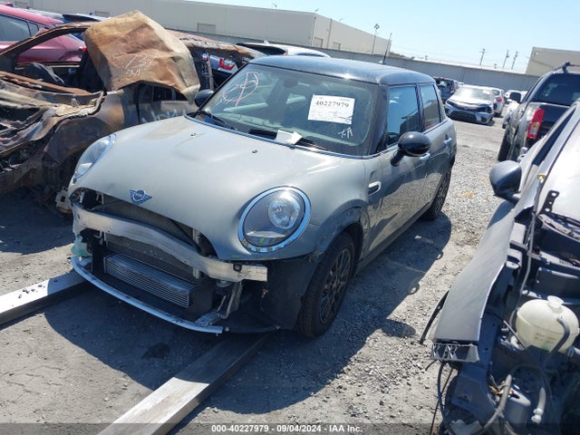 2019 MINI HARDTOP WMWXU1C52K2F82576 Photo 1