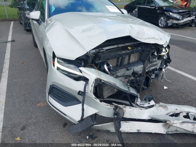 7JRA22TK1KG012919 Volvo S60 T6 Momentum