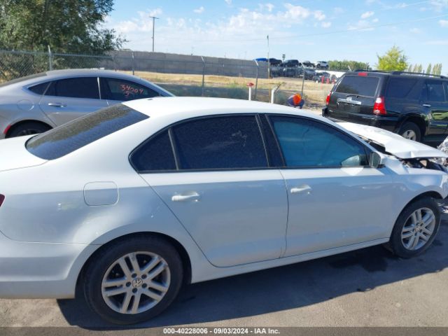 3VW2B7AJ8JM213261 Volkswagen Jetta 1.4t S