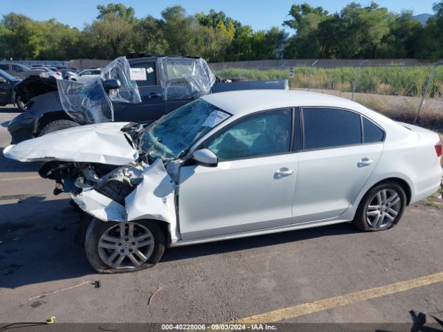 3VW2B7AJ8JM213261 Volkswagen Jetta 1.4t S
