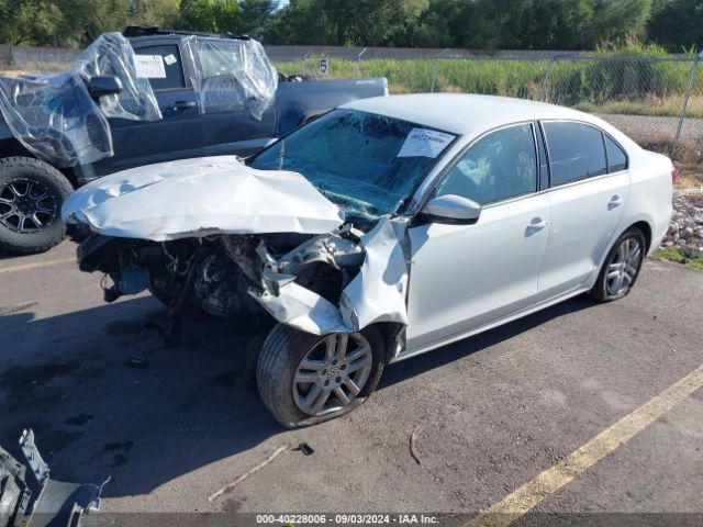 3VW2B7AJ8JM213261 Volkswagen Jetta 1.4t S