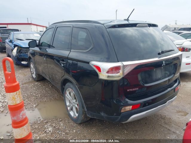 JA4AD3A3XFZ012366 Mitsubishi Outlander Se
