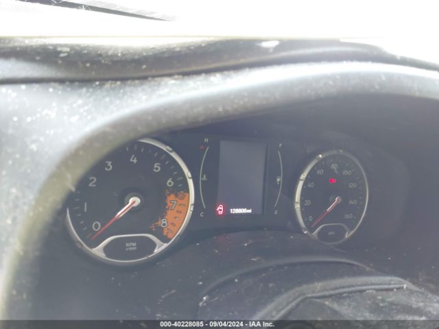 ZACCJBBT3FPC32429 Jeep Renegade Latitude