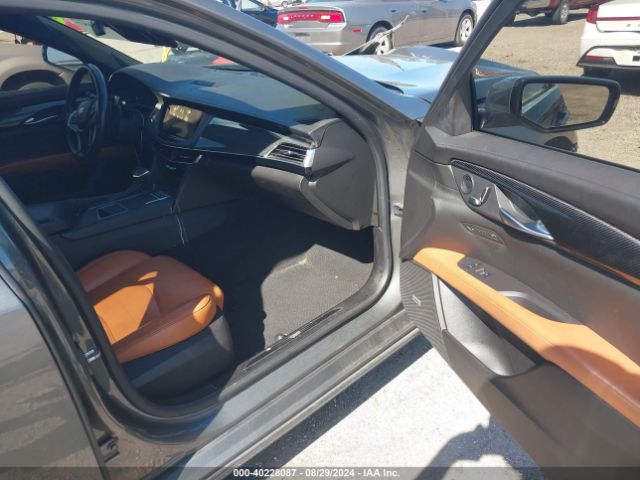1G6KC5RX9HU152444 Cadillac CT6 LUXURY