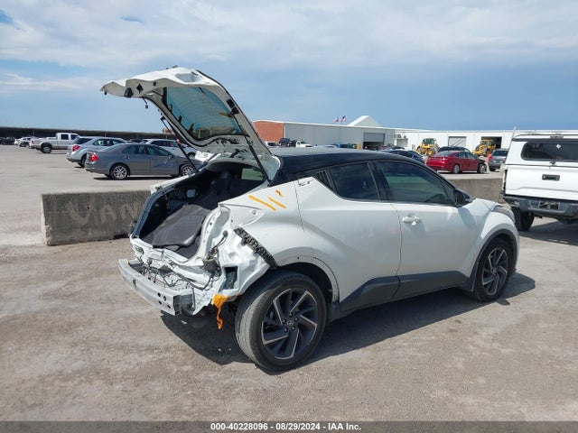 Toyota C-hr Limited 2021 JTNKHMBX6M1101431 Image 4