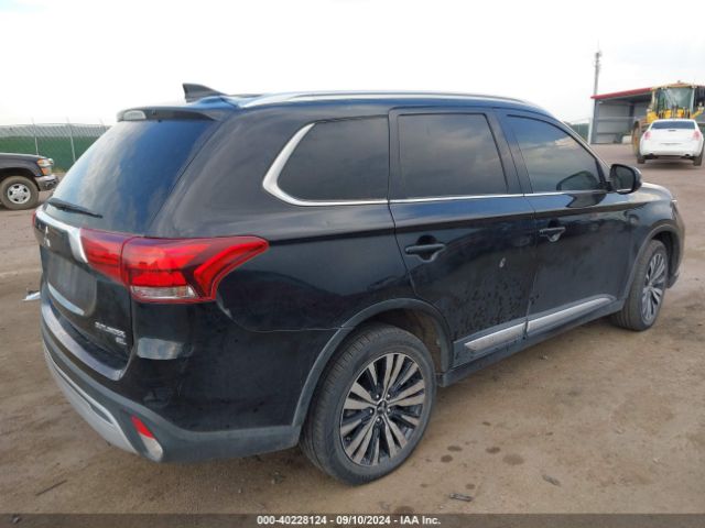 2019 MITSUBISHI OUTLANDER JA4AZ3A38KZ036483 Photo 3