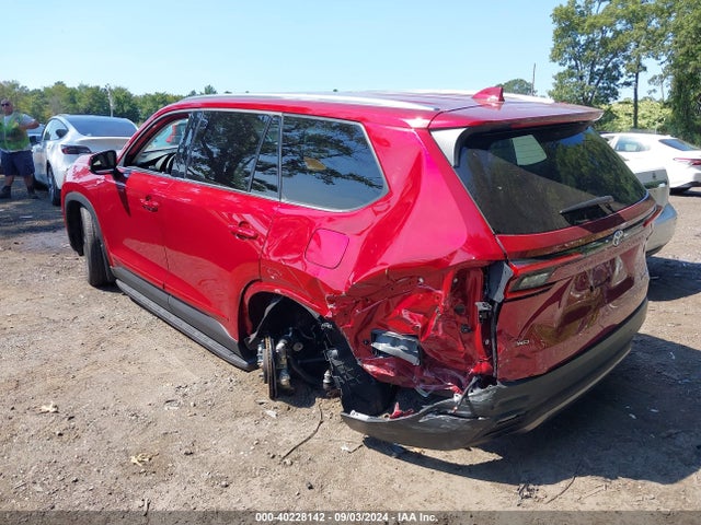 Toyota Grand Highlander Limited 2024 5TDAAAB52RS028151 Image 3