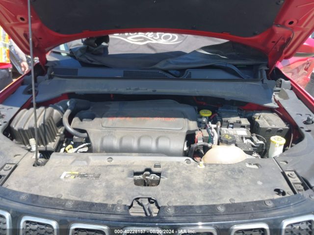 3C4NJCBB4JT468689 Jeep Compass Latitude Fwd