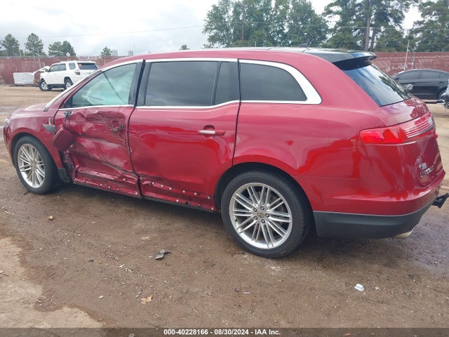Lincoln Mkt Reserve 2018 2LMHJ5AT4JBL00257 Image 3