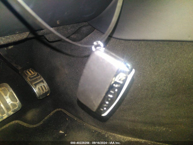 2015 JAGUAR XJ SAJWA1CZ1F8V90843 Photo 10