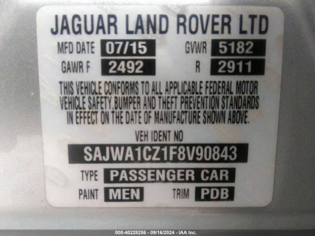 2015 JAGUAR XJ SAJWA1CZ1F8V90843 Photo 8