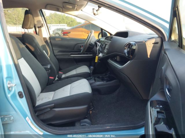 JTDKDTB36G1131153 Toyota Prius C Two