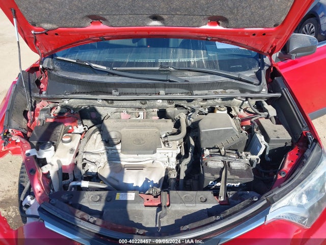 Toyota RAV4 LE 2016 JTMZFREV0GJ079527 Image 10