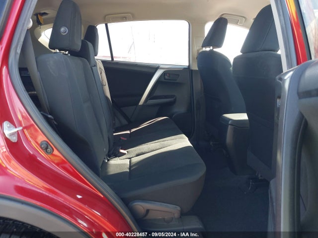 Toyota RAV4 LE 2016 JTMZFREV0GJ079527 Image 8