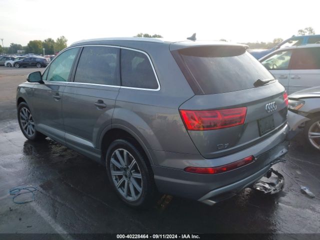 WA1LAAF71JD018435 Audi Q7 3.0t Premium