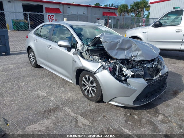 Toyota Corolla Hybrid Le 2021 JTDEAMDE7MJ010945 головне зображення