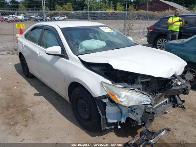 2015 TOYOTA CAMRY 4T1BF1FK4FU027737