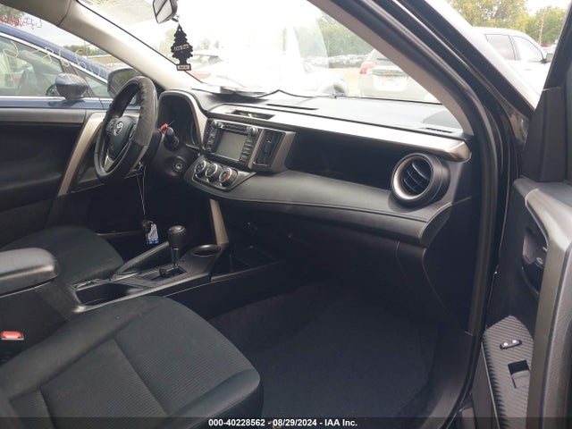 Toyota RAV4 LE 2014 2T3ZFREV7EW113767 Image 5