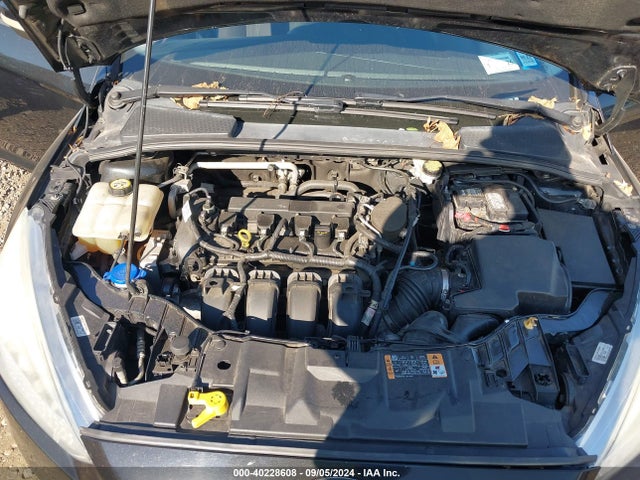 Ford FOCUS SE 2015 1FADP3F29FL242838 Image 10