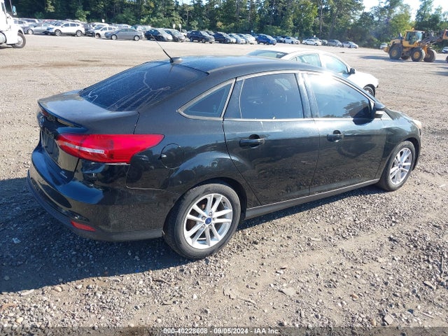 Ford FOCUS SE 2015 1FADP3F29FL242838 Image 4