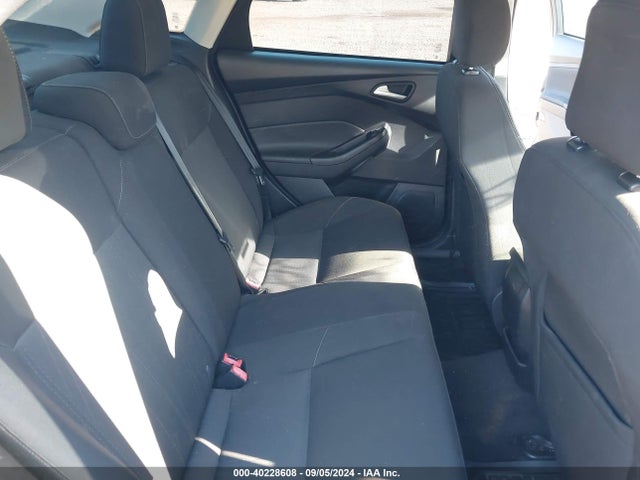 Ford FOCUS SE 2015 1FADP3F29FL242838 Image 8