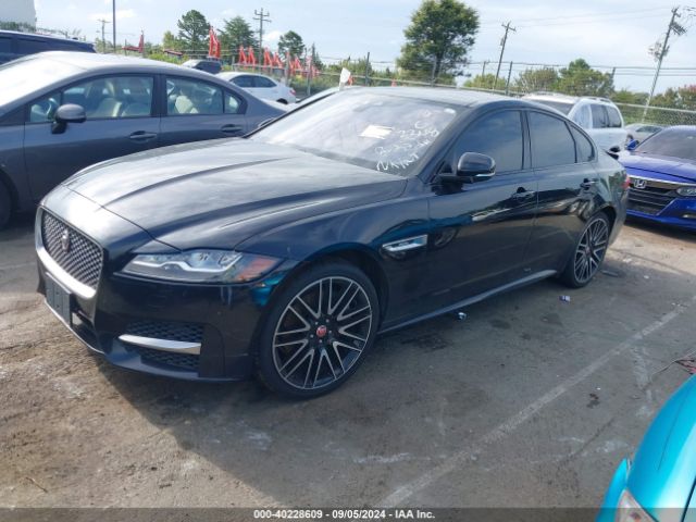 2017 JAGUAR XF SAJBF4BV8HCY43348 Photo 1