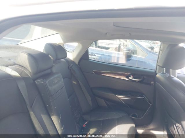 KNALC4J11H5090077 KIA Cadenza Premium