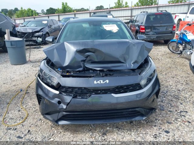 3KPF24AD6NE474742 KIA FORTE FE