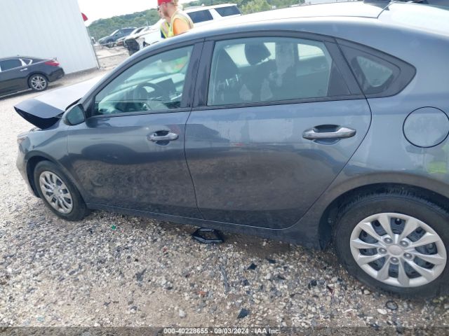 3KPF24AD6NE474742 KIA FORTE FE