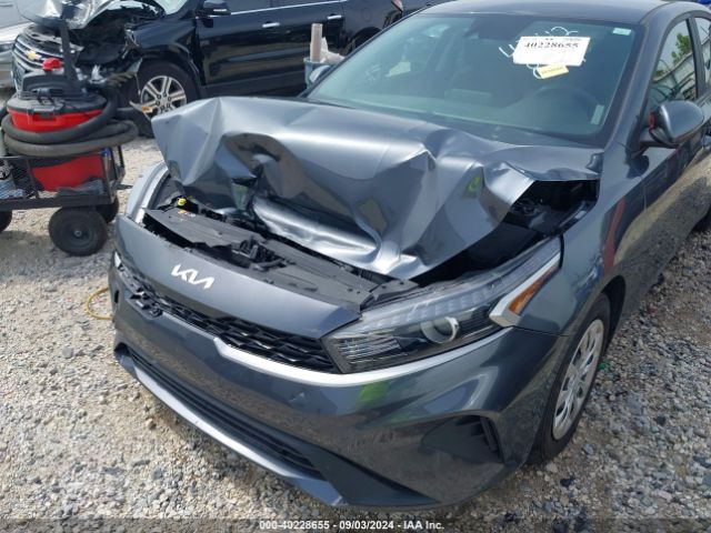 3KPF24AD6NE474742 KIA FORTE FE