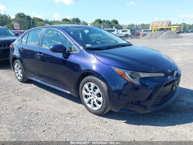 Toyota COROLLA LE 2023 JTDB4MEE7PJ005838 головне зображення