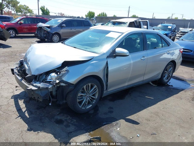 Toyota CAMRY SE 2015 4T1BF1FK2FU875762 Image 2