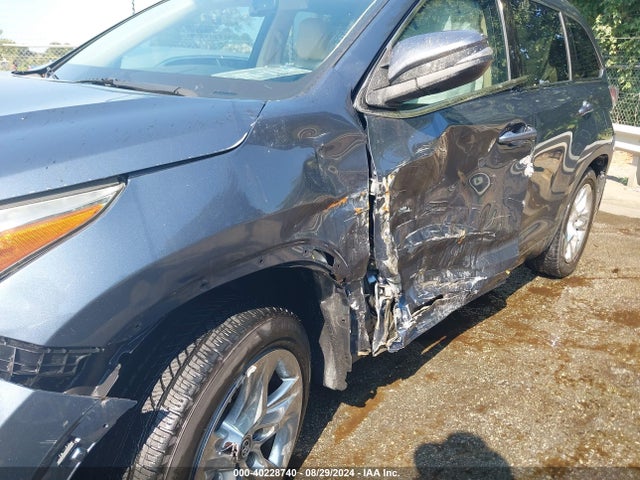5TDDKRFH0GS318916 Toyota Highlander Limited V6