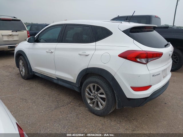 Hyundai TUCSON SE 2017 KM8J23A40HU513508 Image 3
