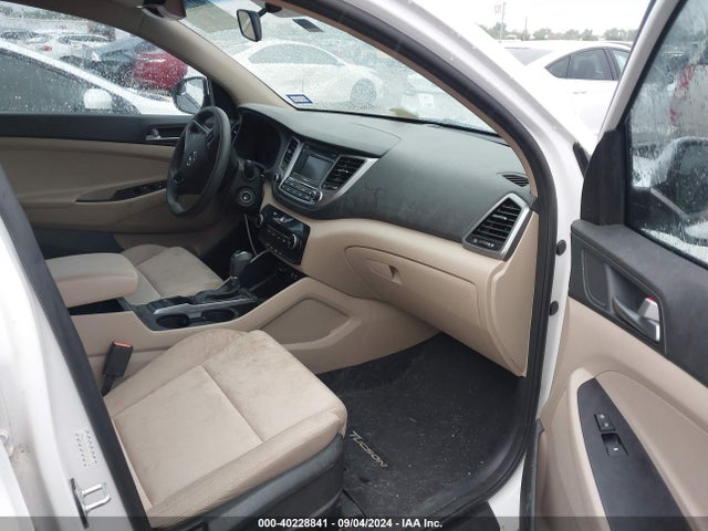 Hyundai TUCSON SE 2017 KM8J23A40HU513508 Image 5
