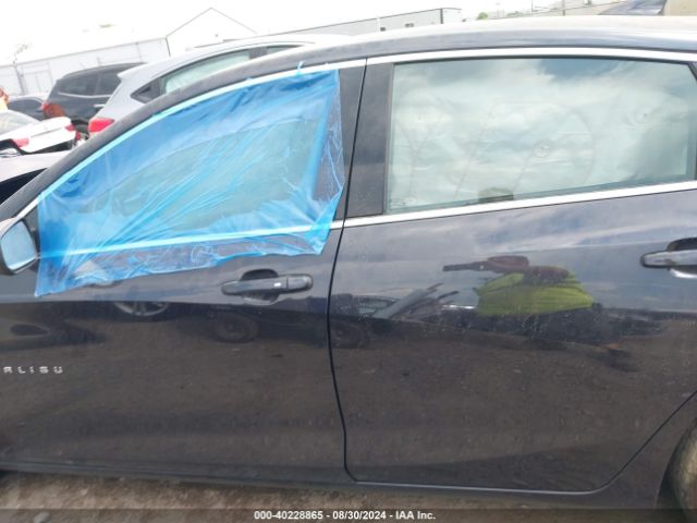 1G1ZD5ST0NF201071 Chevrolet Malibu Fwd Lt